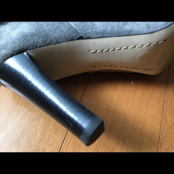 Michael KORS BOOTS - Picture 3 of 4